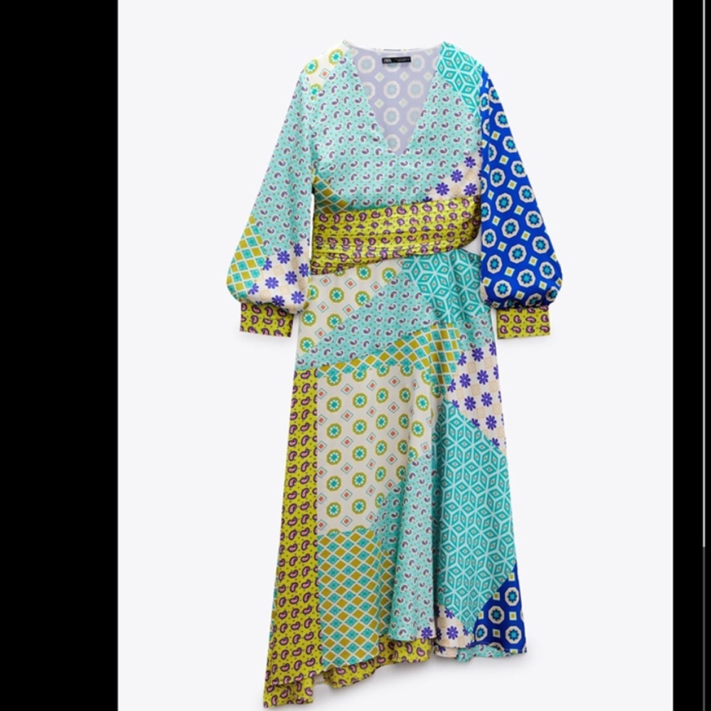 💙 PATCHWORK PRINT MIDI DRESS - Picture 3 of 13